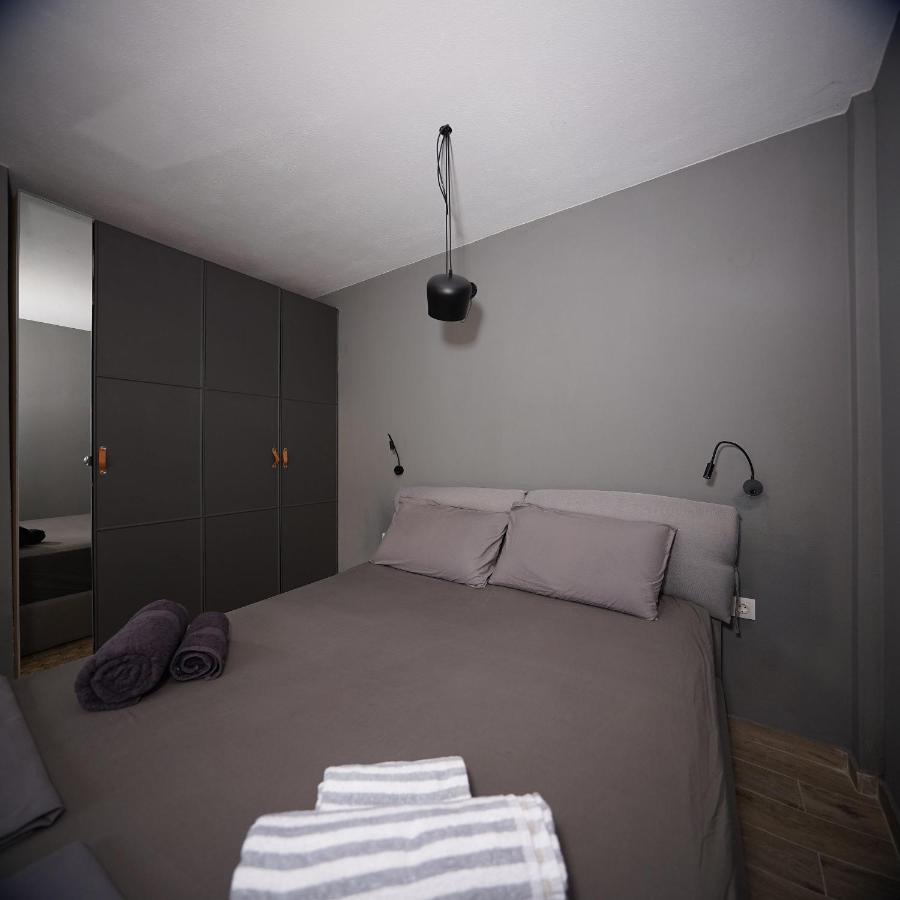 Villa Eli - Luxury Nature Getaway - Strategically Located For Beach Exploration - Onsite Power For Electric Vehicle Fourka Exterior foto