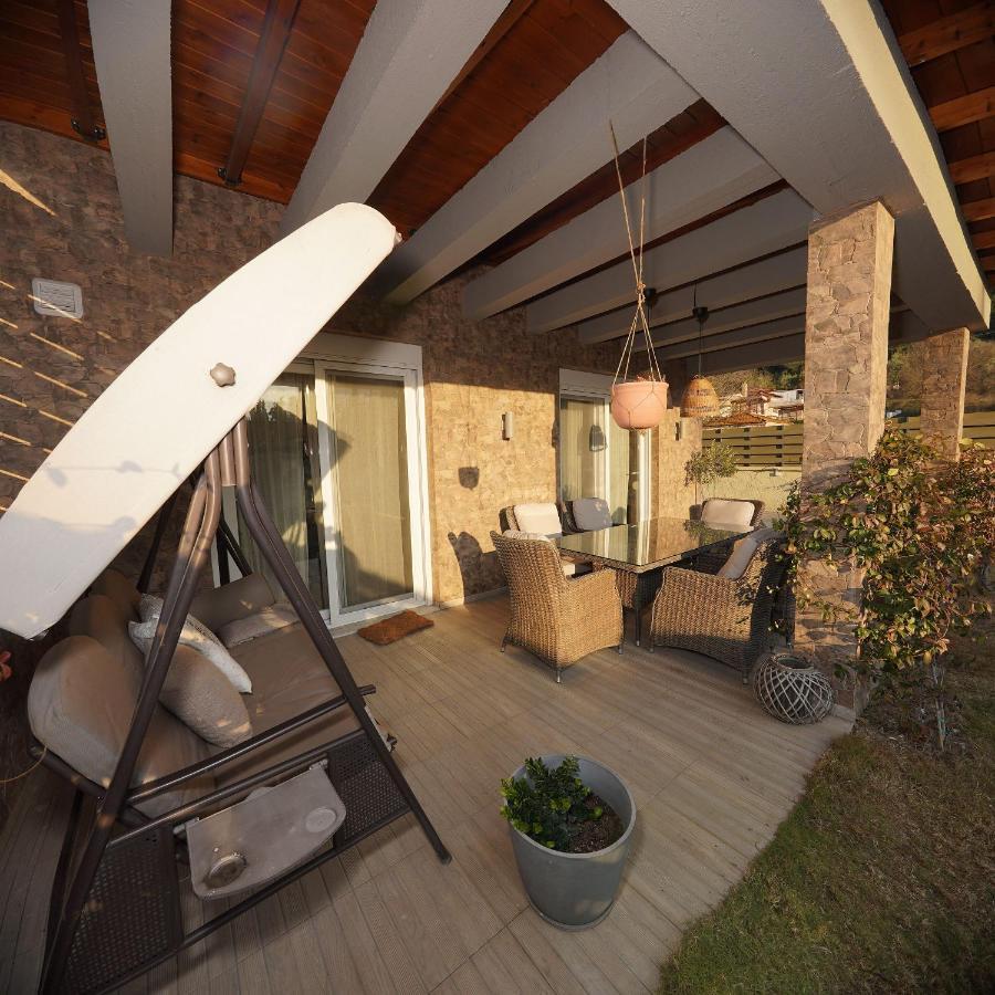 Villa Eli - Luxury Nature Getaway - Strategically Located For Beach Exploration - Onsite Power For Electric Vehicle Fourka Exterior foto