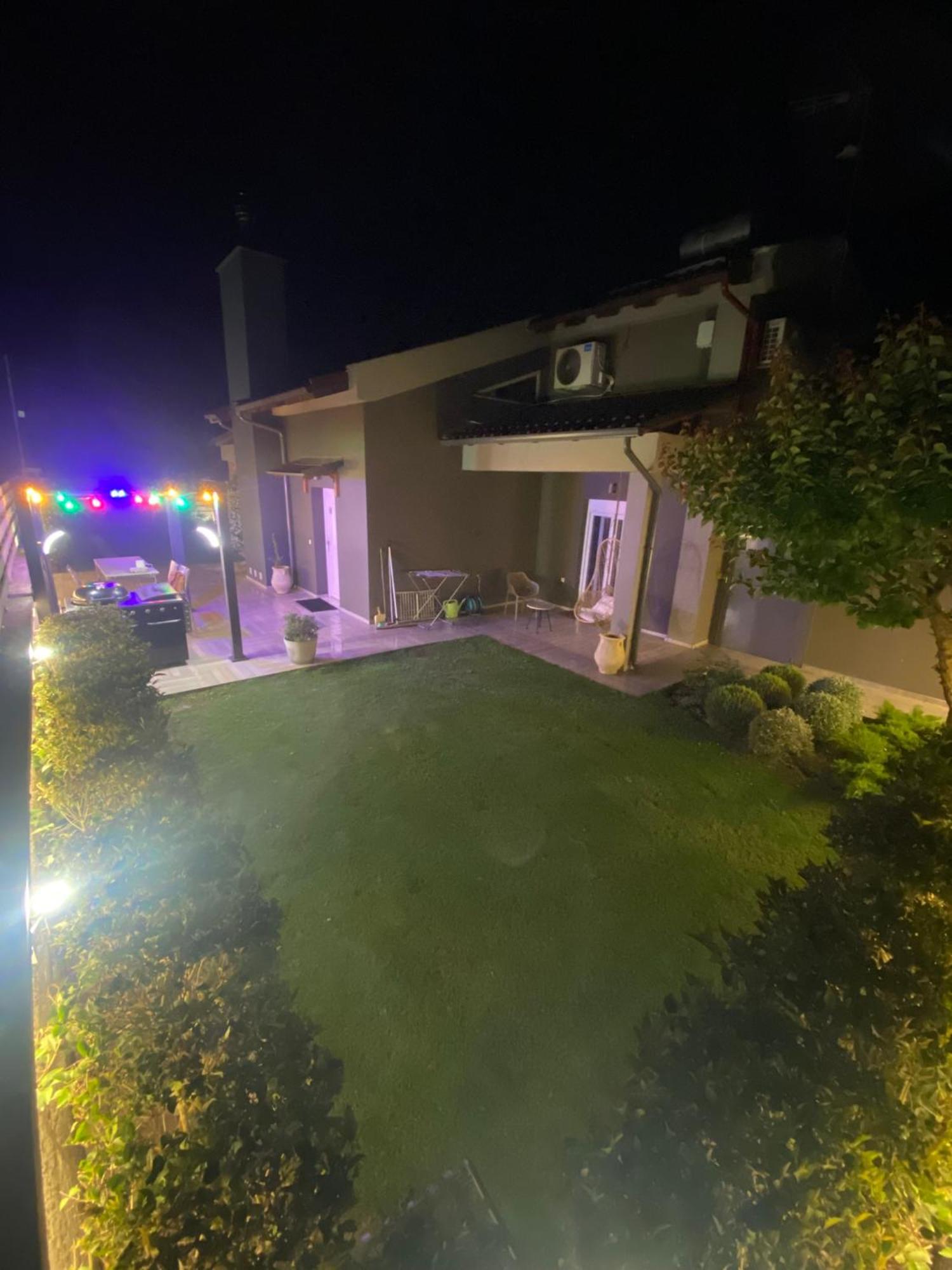 Villa Eli - Luxury Nature Getaway - Strategically Located For Beach Exploration - Onsite Power For Electric Vehicle Fourka Exterior foto
